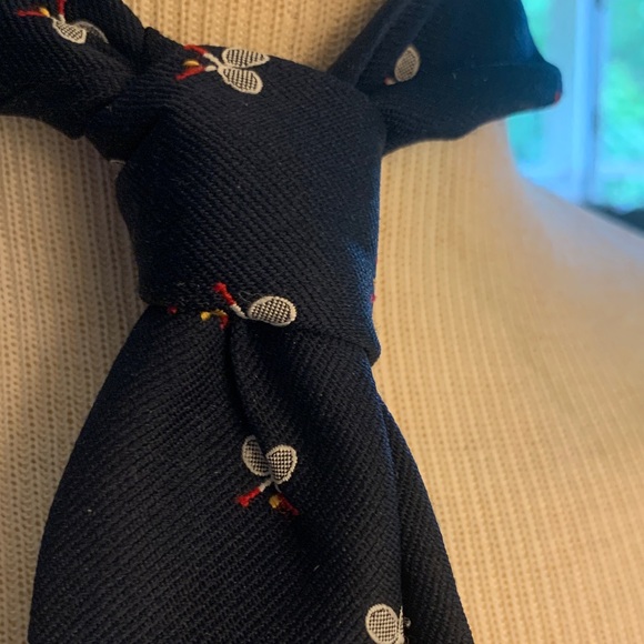 70’s VINTAGE TENNIS RACKETS MOTIFS NECKTIE - Picture 1 of 12